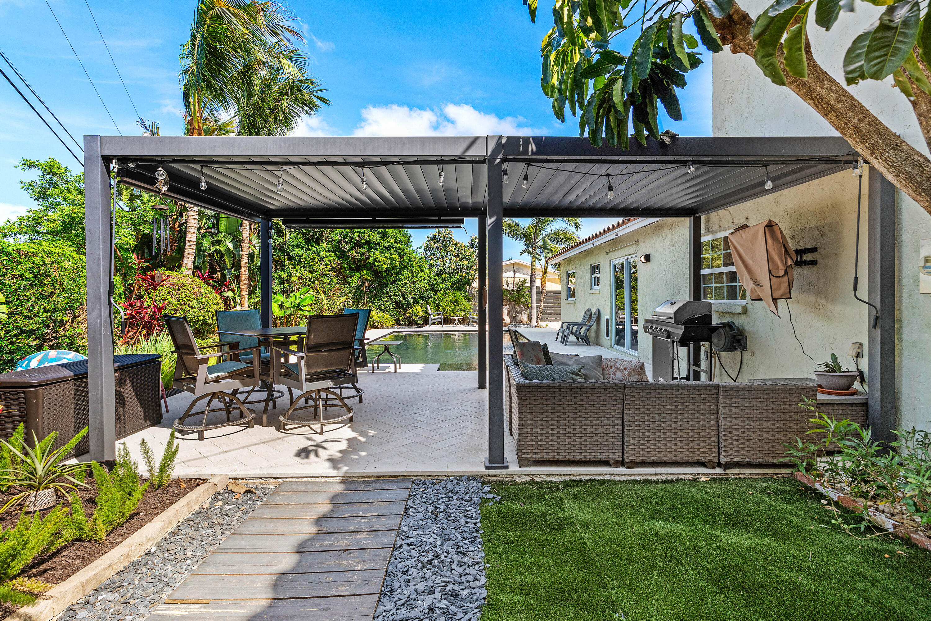 968 Laurel Road North Palm Beach, FL 33408 - Photo 25 of 53 Pergola