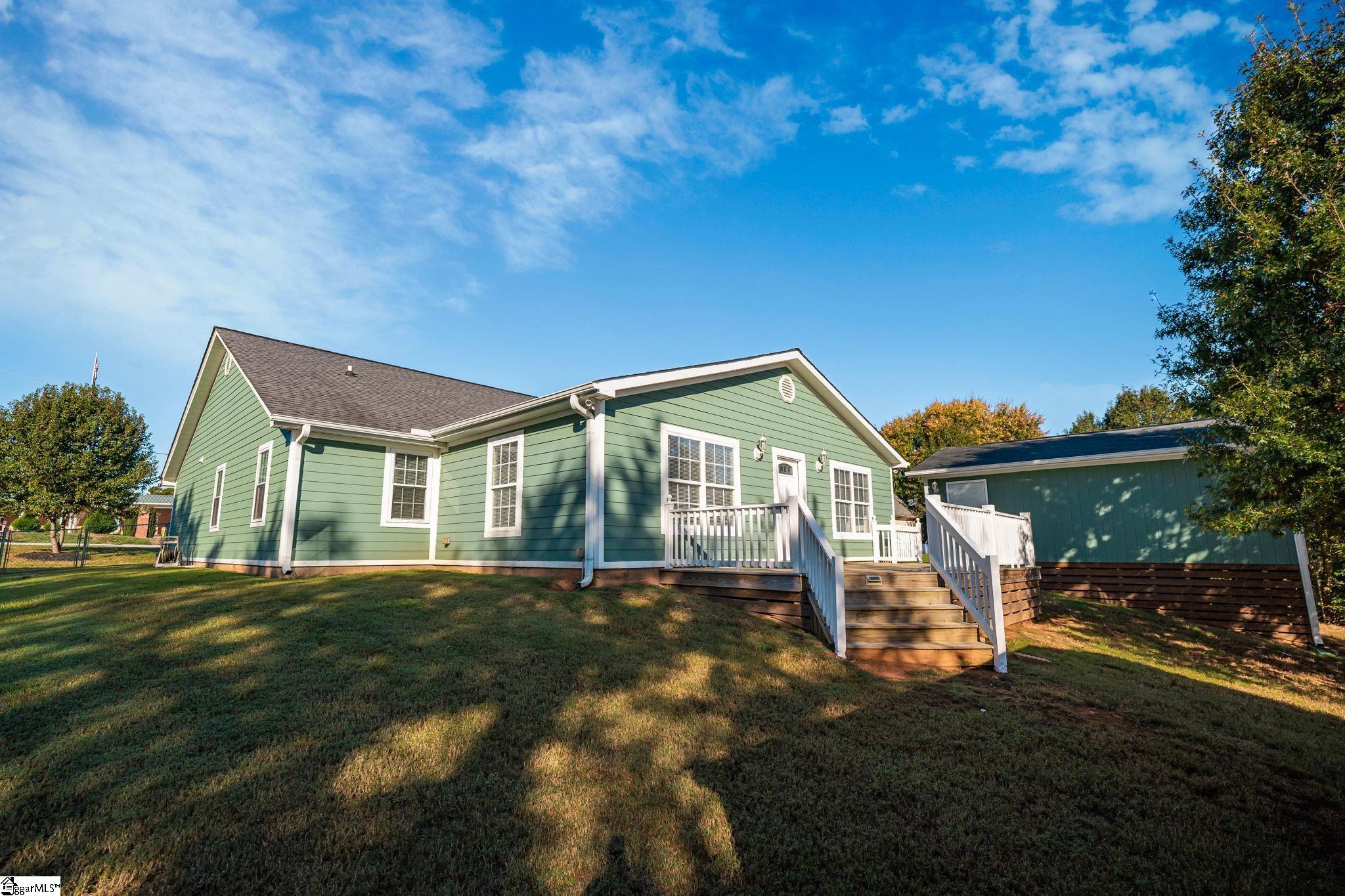 516 American Legion Road Greer, SC 29651 - Photo 24 of 34 Gallery Image 24