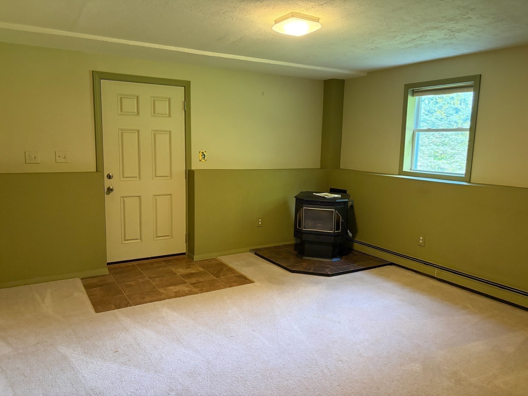 82 George Allen Road West Brookfield, MA 01585 - Photo 23 of 32 Gallery Image 23