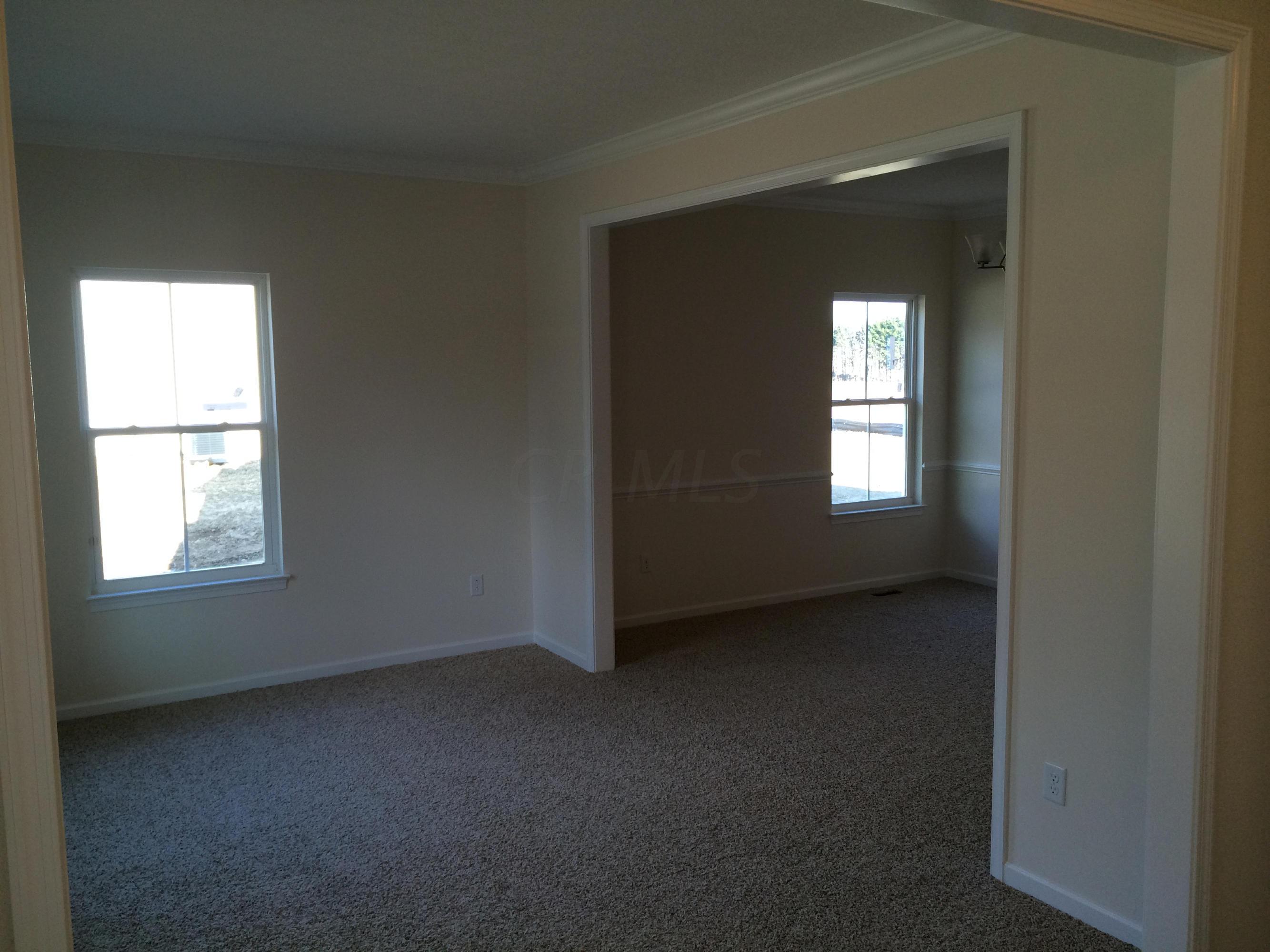 10195 Brock Road Plain City, OH 43064 - Photo 3 of 29