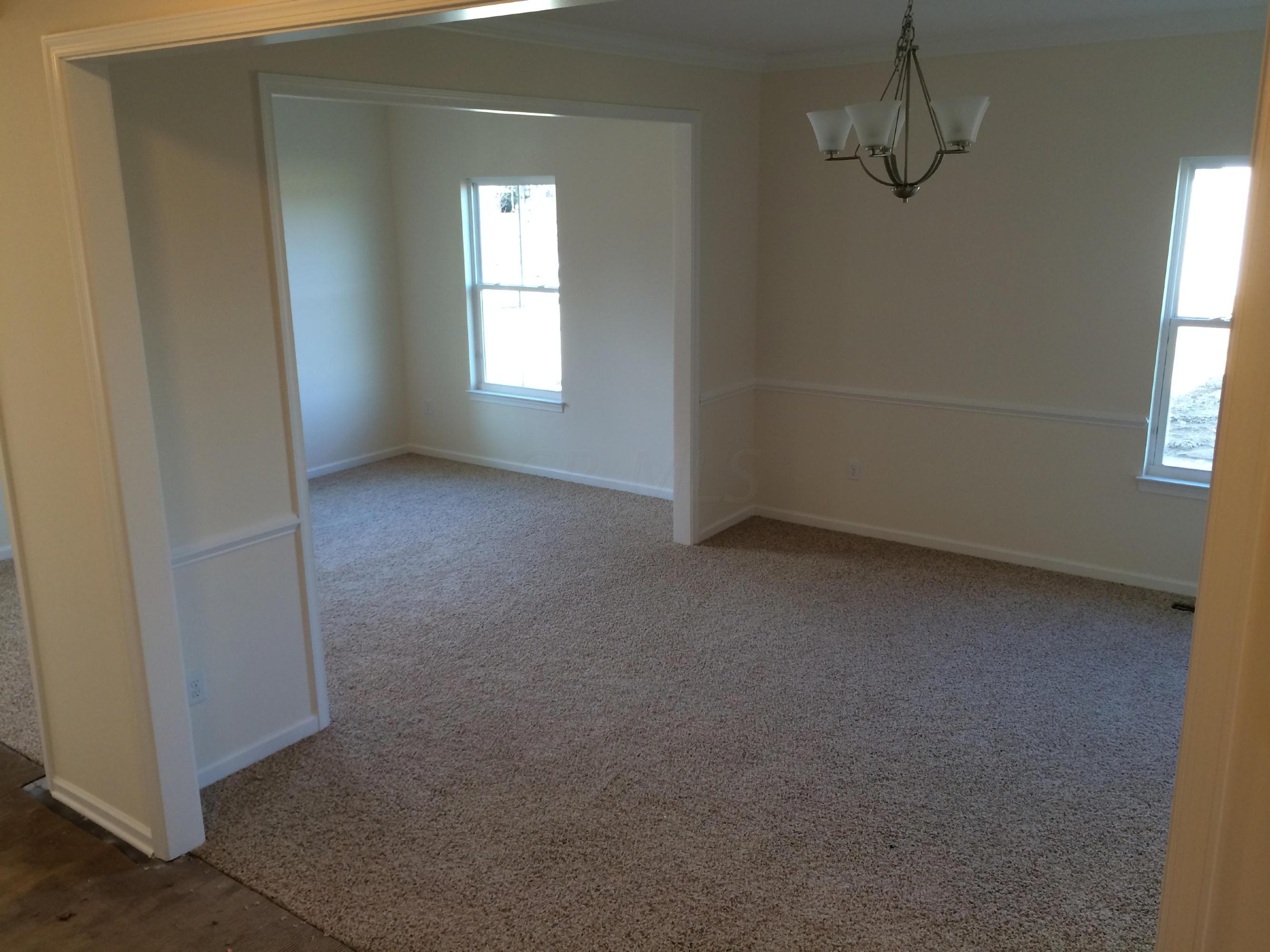 10195 Brock Road Plain City, OH 43064 - Photo 4 of 29