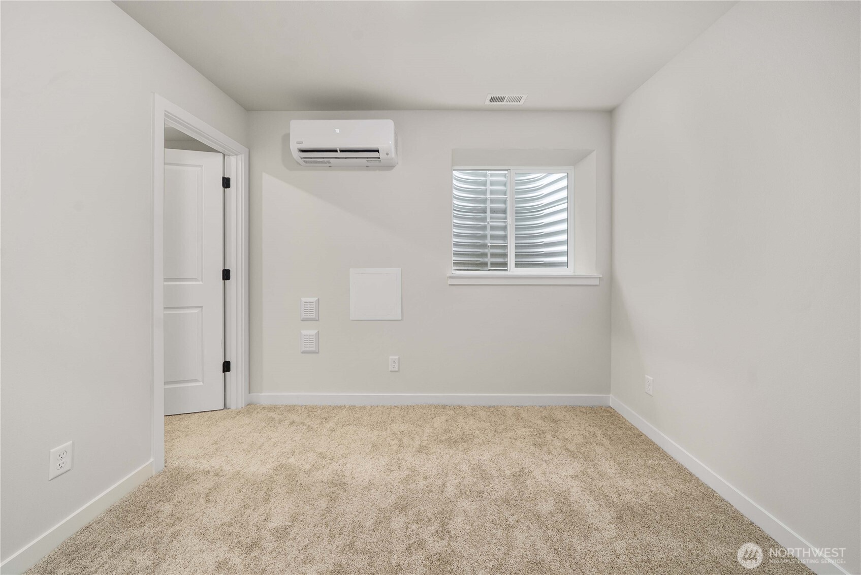 4033 Aberdeen Way Northeast Renton, WA 98056 - Photo 28 of 34