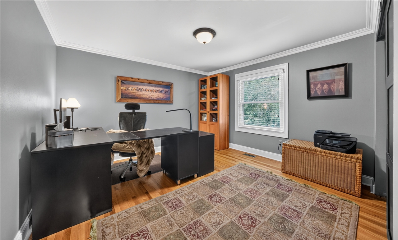 864 Great Oaks Boulevard Rochester, MI 48307 - Photo 16 of 23
