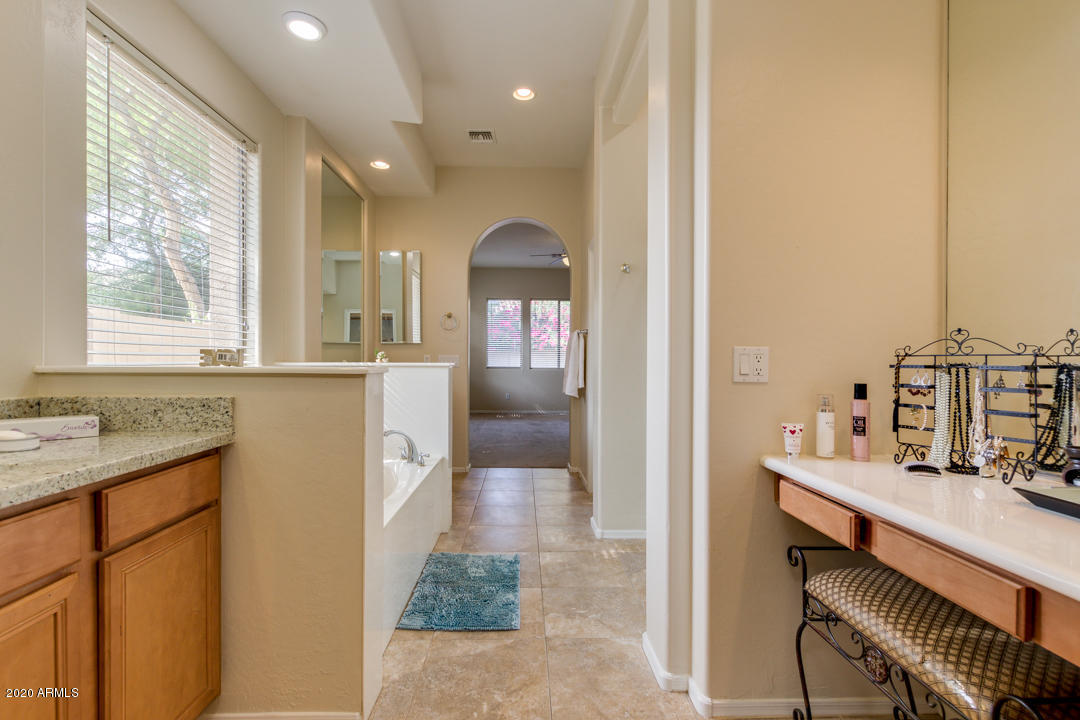 2630 West Trapanotto Road Phoenix, AZ 85086 - Photo 29 of 48 29-Trapanotto