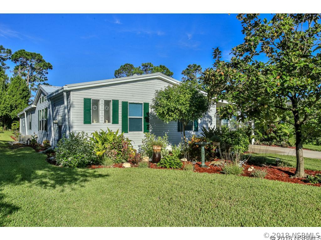 628 Portside Lane Edgewater, FL 32141 - Photo 1 of 27 Gallery Image 1