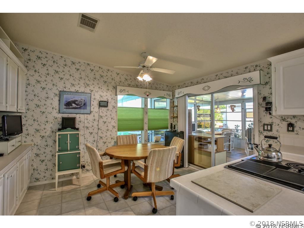 628 Portside Lane Edgewater, FL 32141 - Photo 19 of 27 Gallery Image 19