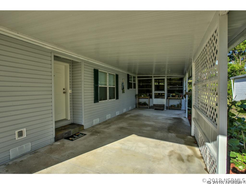 628 Portside Lane Edgewater, FL 32141 - Photo 4 of 27 Gallery Image 4
