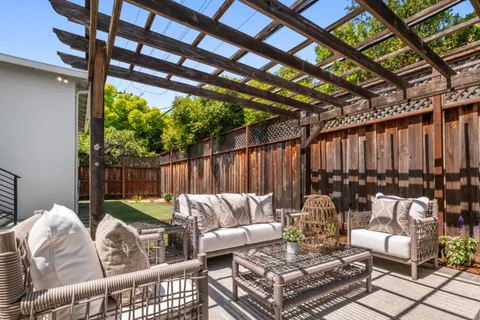 $2,195,000 | 1120 Dufferin Avenue, Burlingame, CA 94010