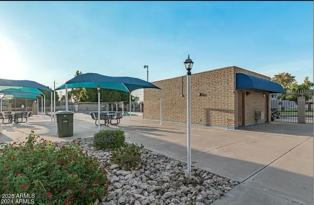 $2,200 | 2433 West Eugie Avenue, Phoenix, AZ 85029