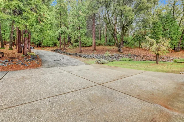 $685,000 | 13815 Franciscan Way, Grass Valley, CA 95945