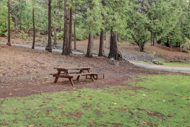 $685,000 | 13815 Franciscan Way, Grass Valley, CA 95945