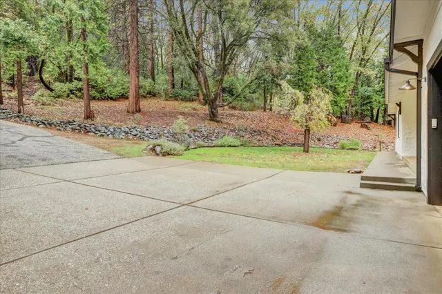 $685,000 | 13815 Franciscan Way, Grass Valley, CA 95945