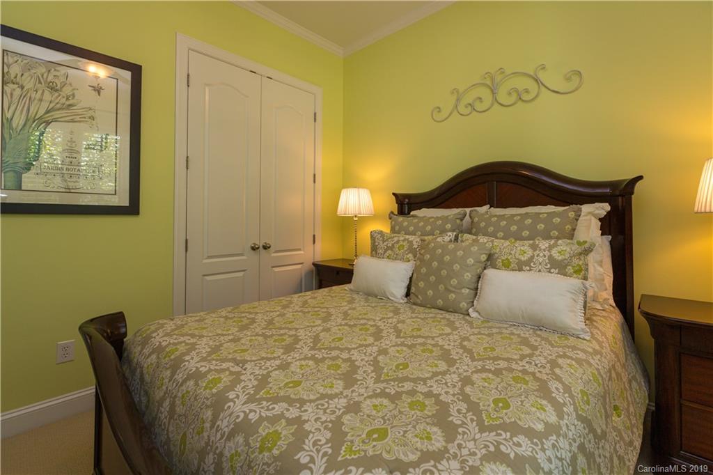 956 Treasure Court Fort Mill, SC 29708 - Photo 7 of 48