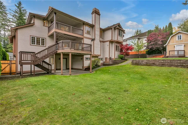 $2,199,000 | 21508 32nd Place West, Brier, WA 98036