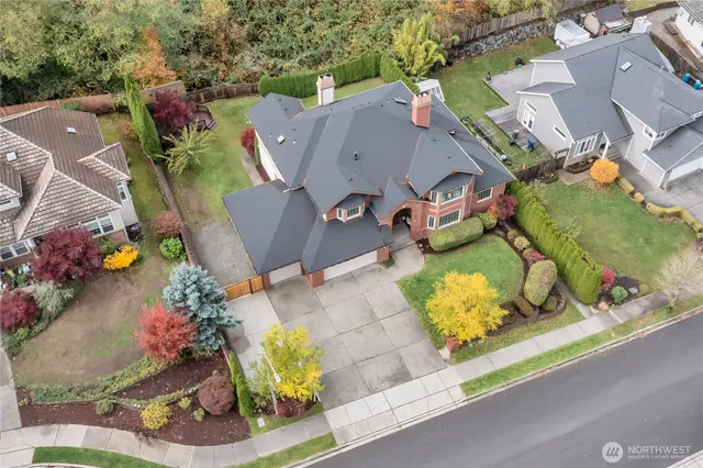 $2,199,000 | 21508 32nd Place West, Brier, WA 98036