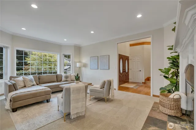 $2,199,000 | 21508 32nd Place West, Brier, WA 98036