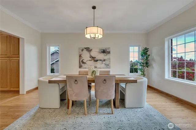 $2,199,000 | 21508 32nd Place West, Brier, WA 98036