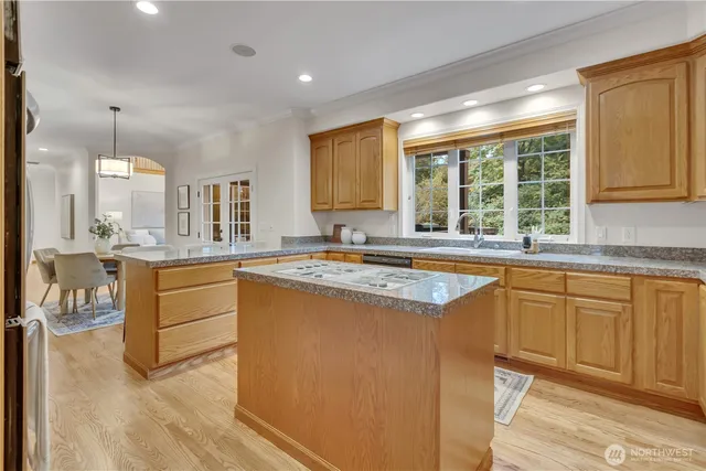 $2,199,000 | 21508 32nd Place West, Brier, WA 98036