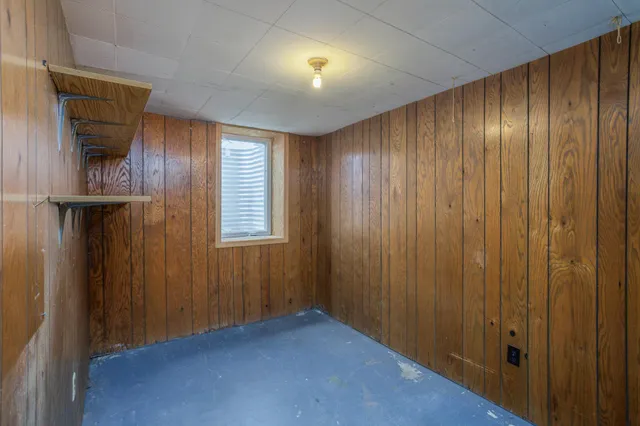 $74,900 | 607 St Johns Avenue Southeast, Red Lake Falls, MN 56750