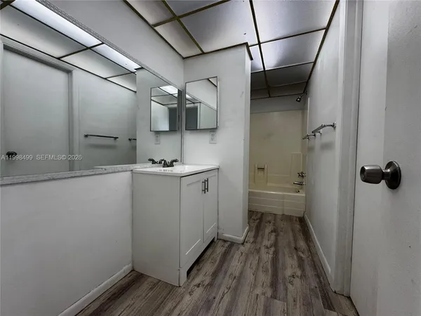 $1,500 | 2800 Northwest 56th Avenue, Unit D401, Lauderhill, FL 33313