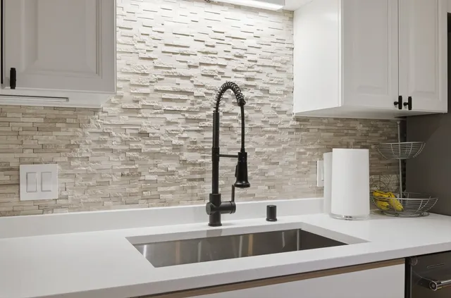 a close view of sink and tap