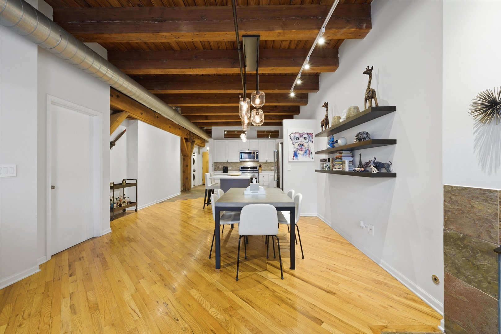 520 West Huron Street, Unit 314 Chicago, IL 60654 - Photo 15 of 32