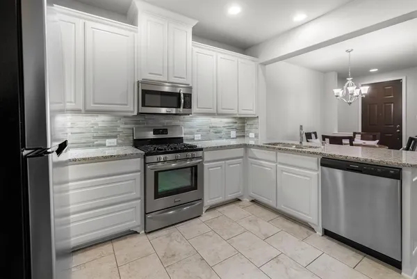 $309,900 | 3947 Cascade Sky Drive, Arlington, TX 76005