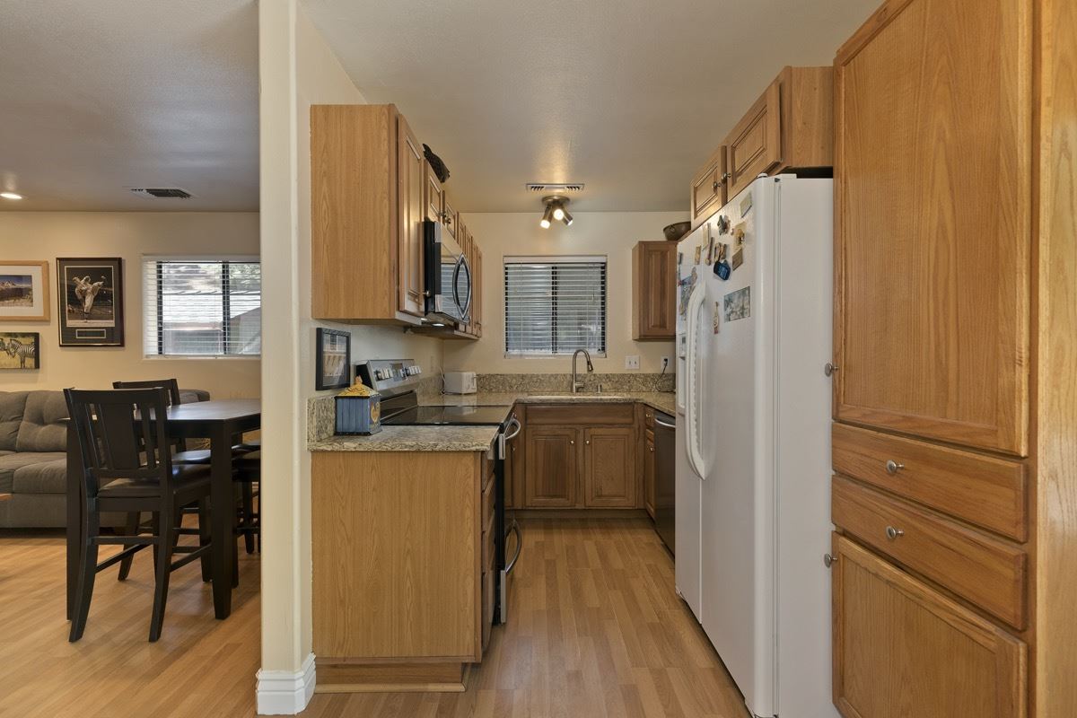 2 Shady Rest Road Mammoth Lakes, CA 93546 - Photo 11 of 32 Gallery Image 11