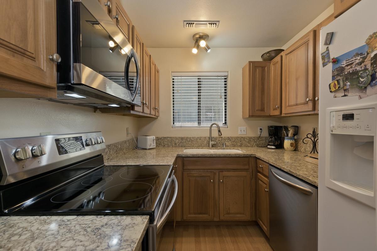 2 Shady Rest Road Mammoth Lakes, CA 93546 - Photo 10 of 32 Gallery Image 10