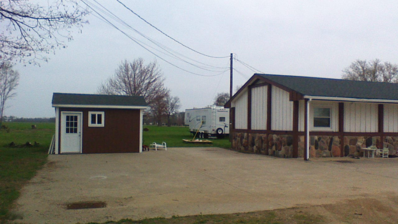 303 Nash Road Coldwater, MI 49036 - Photo 2 of 18 303 shed