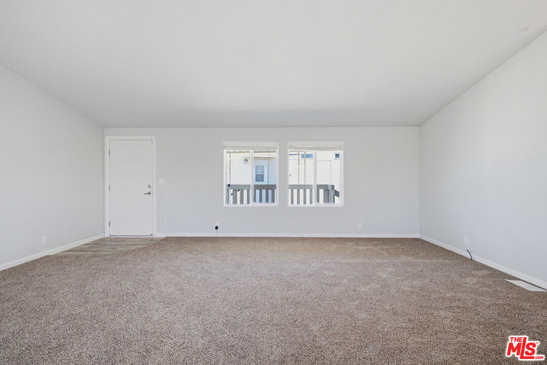 3700 Buchanan Street, Unit 25 Riverside, CA 92503 - Photo 12 of 25