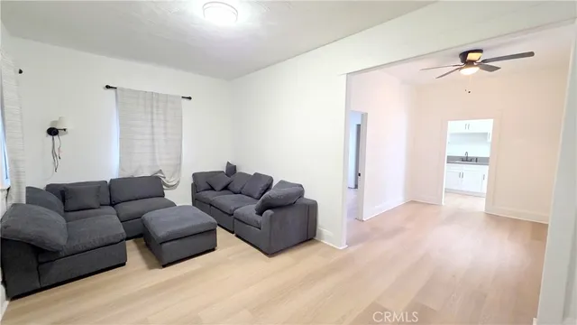 $2,000 | 167 North 4th Avenue, Upland, CA 91786