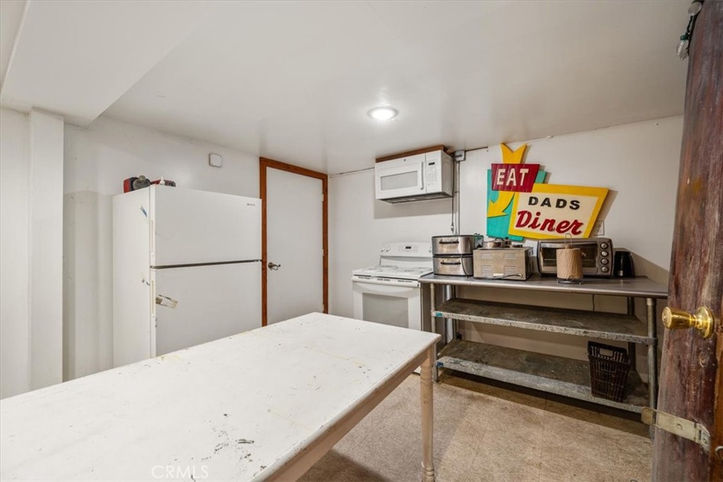 910 Guadalupe Street Guadalupe, CA 93434 - Photo 27 of 75