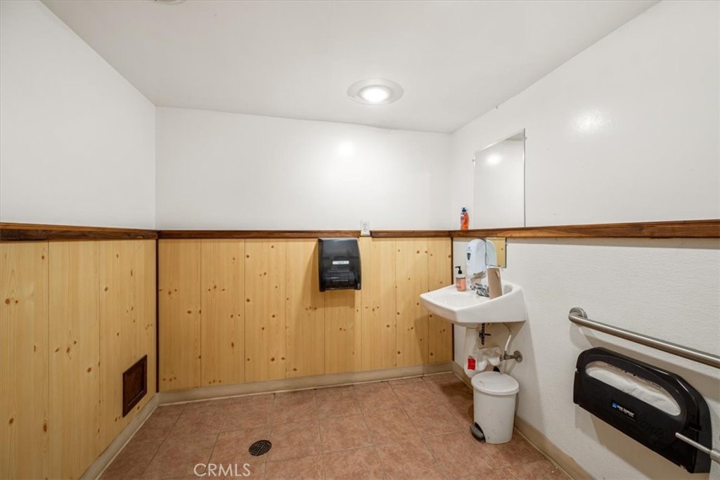 910 Guadalupe Street Guadalupe, CA 93434 - Photo 29 of 75