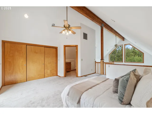 $999,000 | 26 Mountain View Lane, Trout Lake, WA 98650