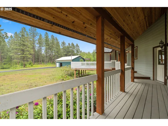 $999,000 | 26 Mountain View Lane, Trout Lake, WA 98650