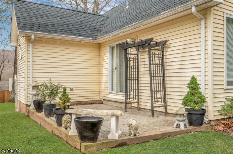 3 Redmans Drive Oak Ridge, NJ 07438 - Photo 20 of 21