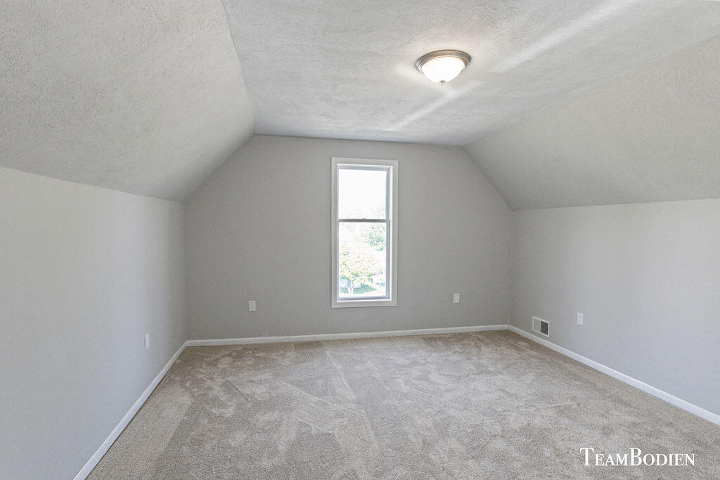 321 West Isabelle Street Belding, MI 48809 - Photo 19 of 25 2F9A1421
