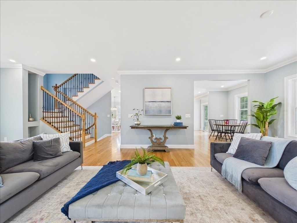 24 Marion Street Walpole, MA 02081 - Photo 8 of 42