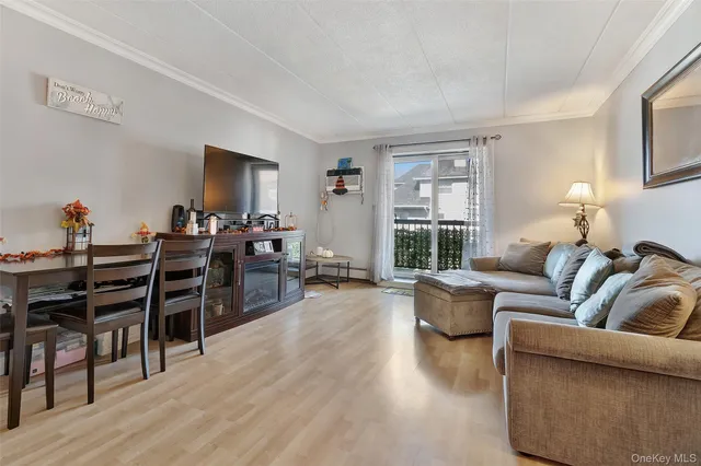 $425,000 | 138 Beach 125th Street, Unit 3C | Rockaway Park