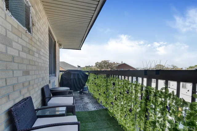 $425,000 | 138 Beach 125th Street, Unit 3C | Rockaway Park