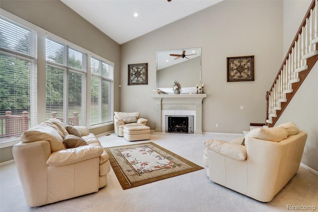 1265 Creek Pointe Drive Rochester, MI 48307 - Photo 13 of 41 2 story Family Room