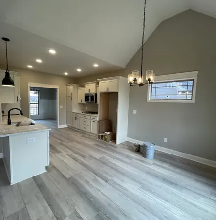 $2,800 | 446 Spiderwort Drive, Clarksville, TN 37043