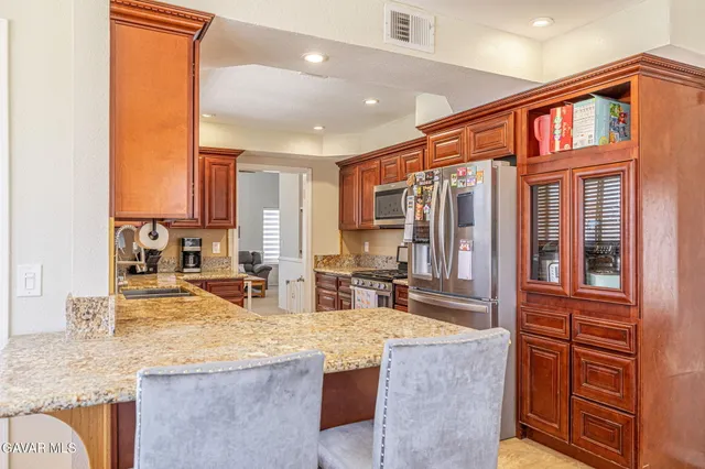 $375,000 | 9950 Karen Avenue, California City, CA 93505