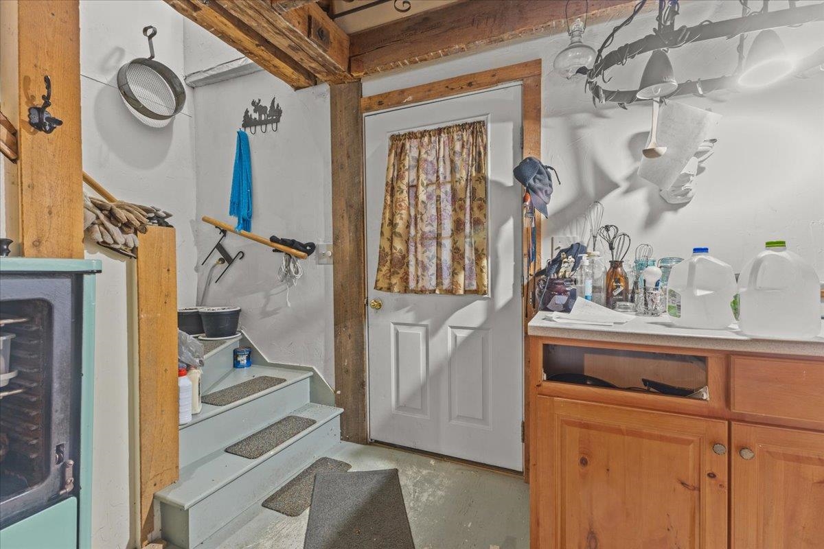 464 Mudgett Hill Road Johnson, VT 05656 - Photo 5 of 36