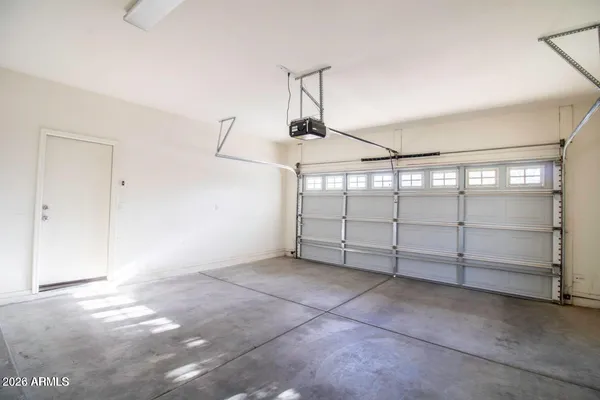 $1,895 | 1274 East Thompson Way, Chandler, AZ 85286