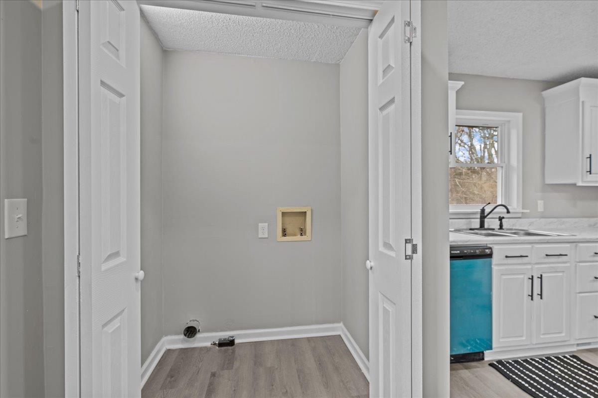 326 Millbank Road Wellford, SC 29385 - Photo 6 of 29