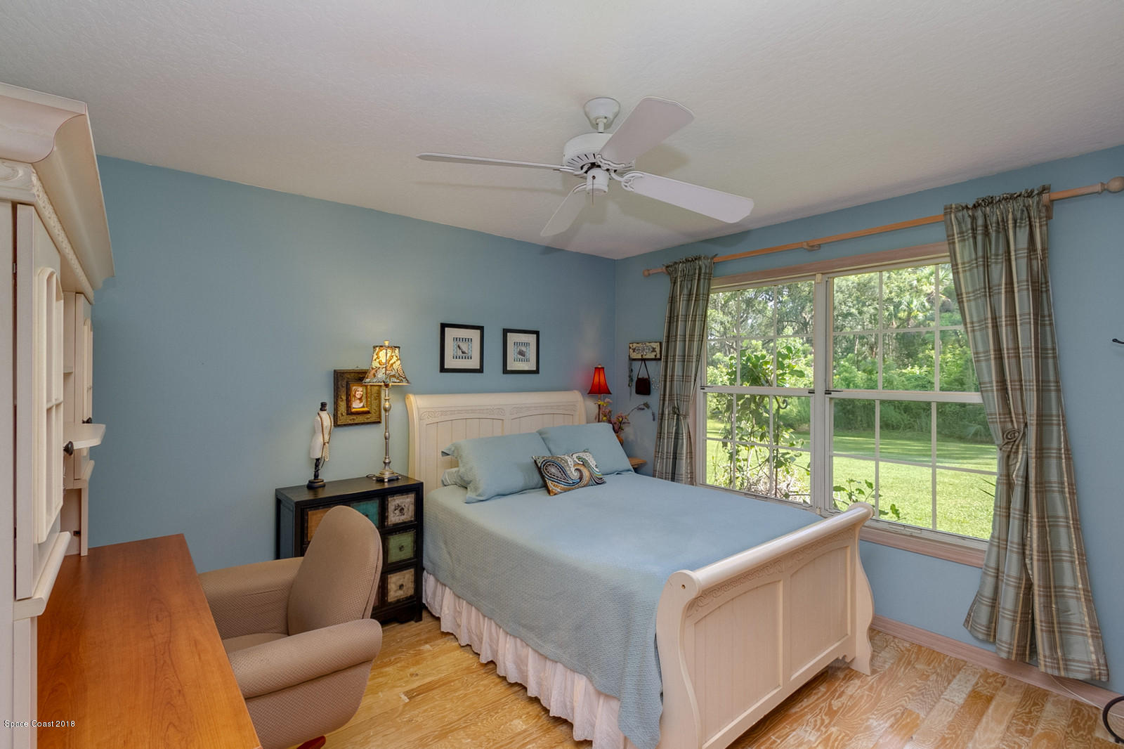 2555 Cox Road Cocoa, FL 32926 - Photo 23 of 42 Guest Room 2