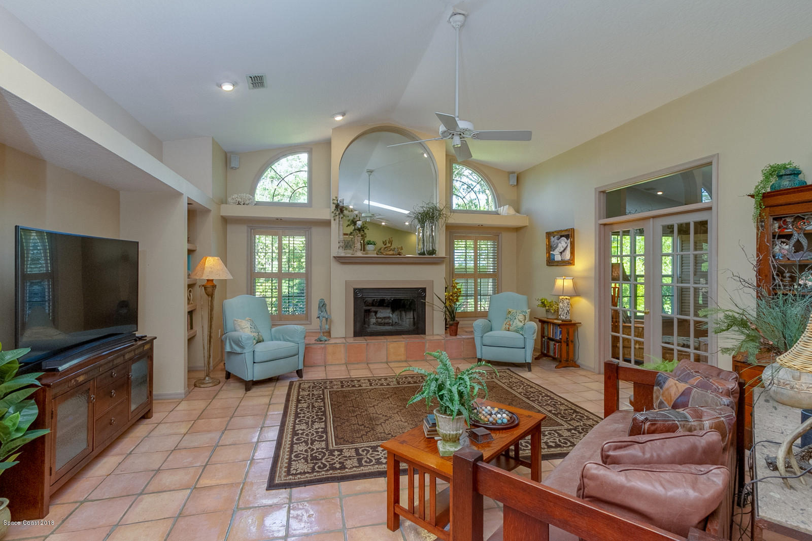 2555 Cox Road Cocoa, FL 32926 - Photo 10 of 42 Family Room