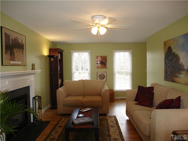 6514 Garrett Road Durham, NC 27707 - Photo 5 of 12 Gallery Image 5